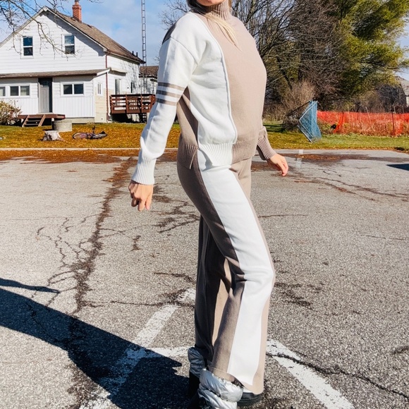 NewTwo pieces set for woman NWT - Picture 1 of 10